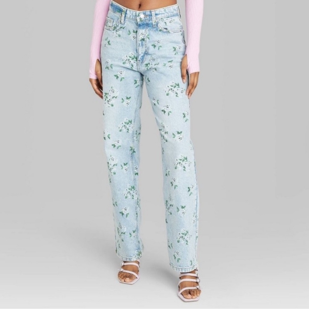 Size 17 NWT Women's 90's Relaxed Straight Jeans - Wild Fable - Light Blue Floral - Picture 2 of 11